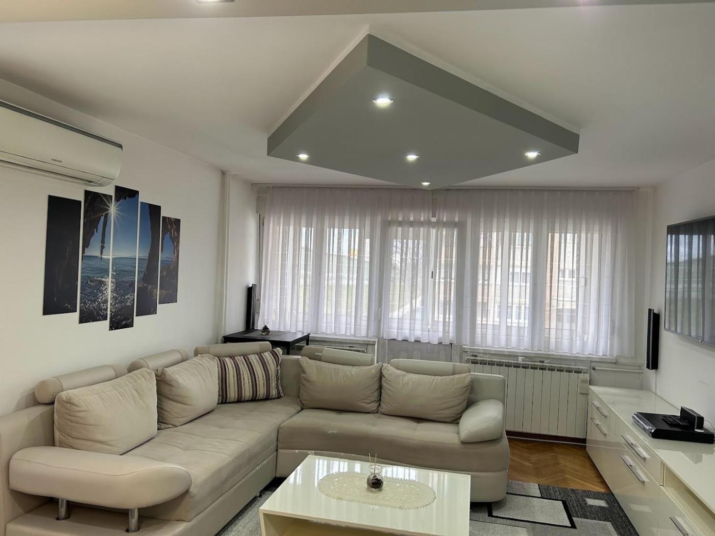 Apartamento Tina Karlovac Exterior foto