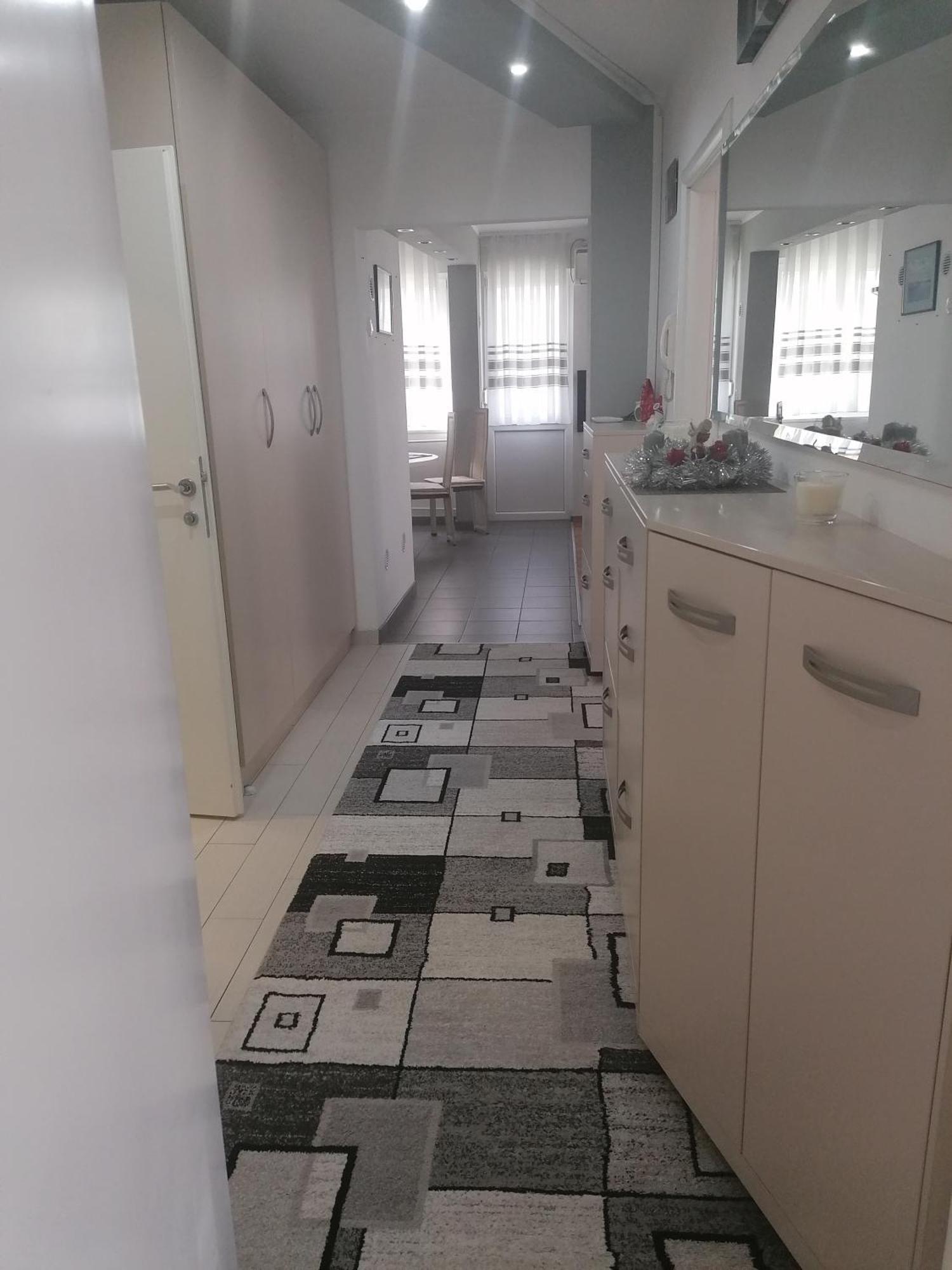 Apartamento Tina Karlovac Exterior foto