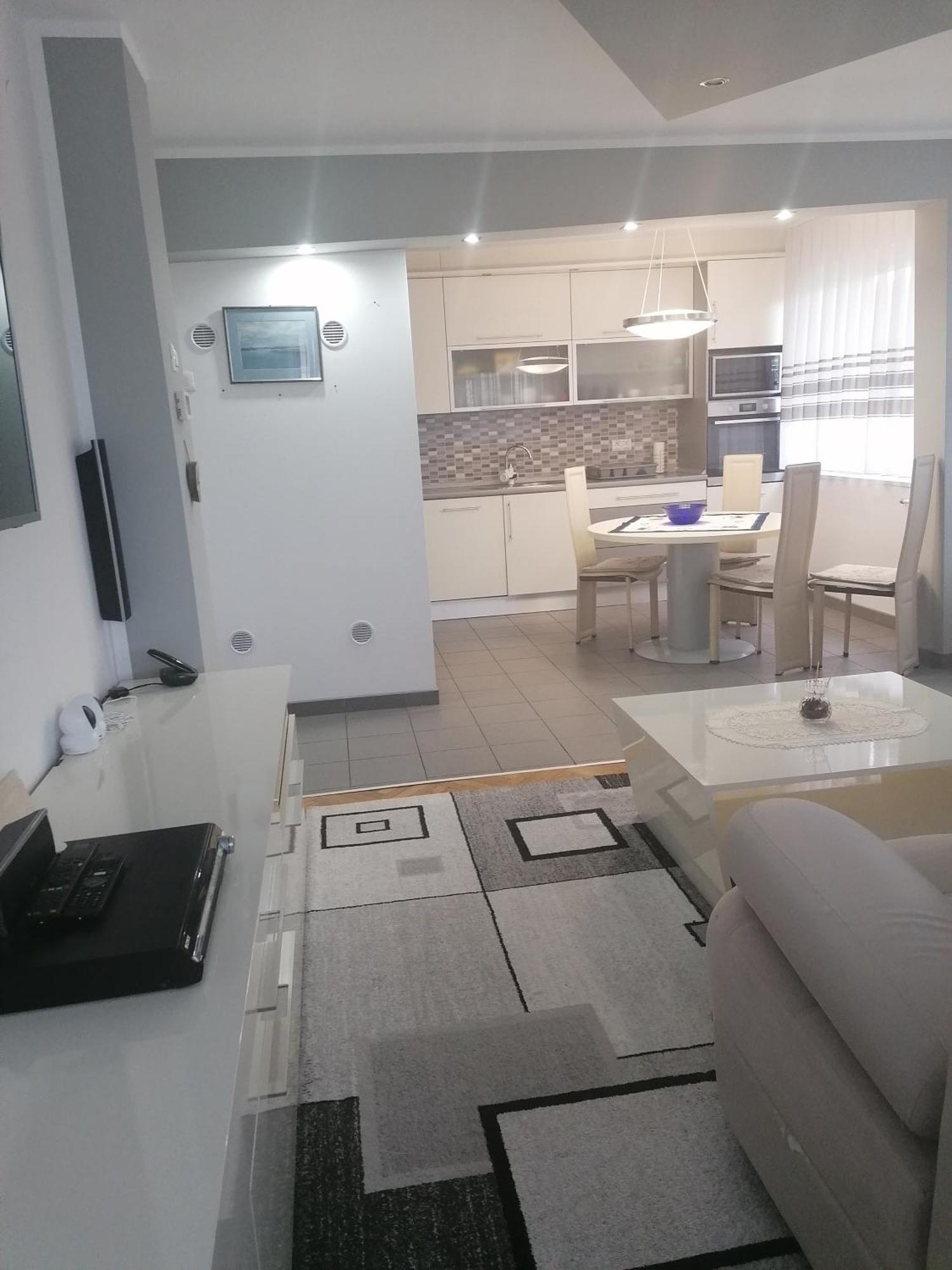 Apartamento Tina Karlovac Exterior foto